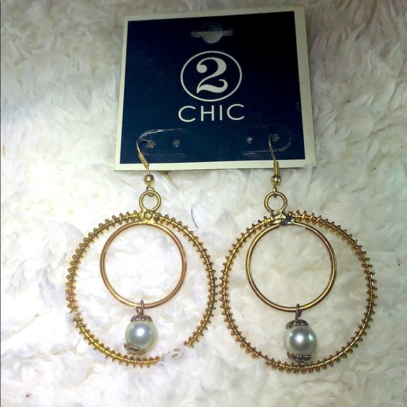 Hoop earrings - Picture 2 of 3